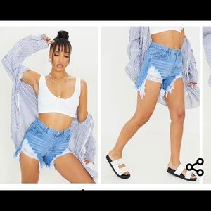 Pretty little thing Denim shorts